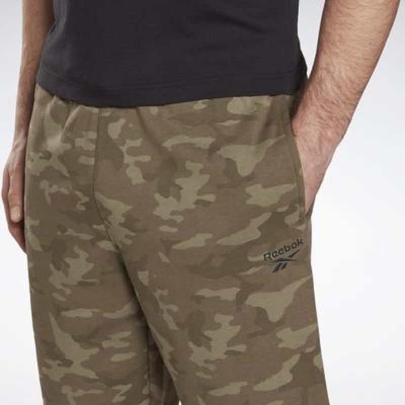 Reebok Men's Allover Camo Print Work Out Shorts  Army Green 2XL