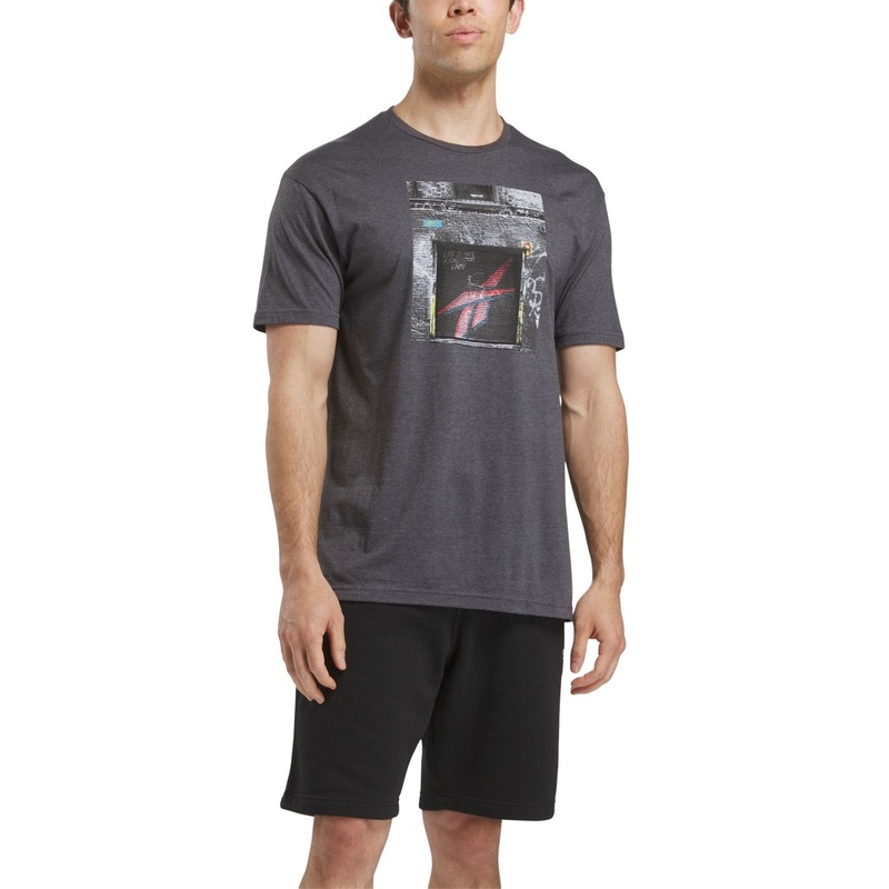 Reebok Men Regular fit Short Sleeve T-Shirt Shirt Medium Grey Solid